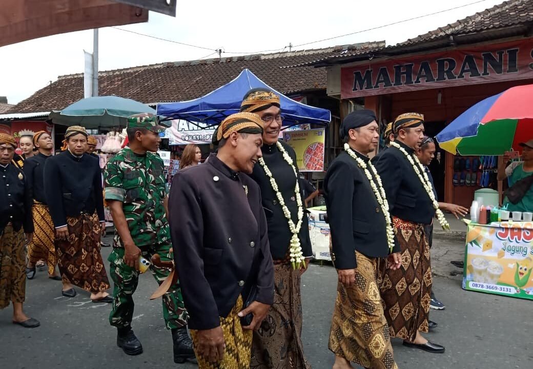 Kirab Budaya Pengging, Danramil Banyudono Ajak Warga Lestarikan Tradisi Leluhur - Budayantara TV