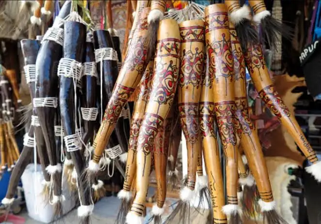 Pakaian Adat Koteka: Simbol Identitas Laki-Laki Papua