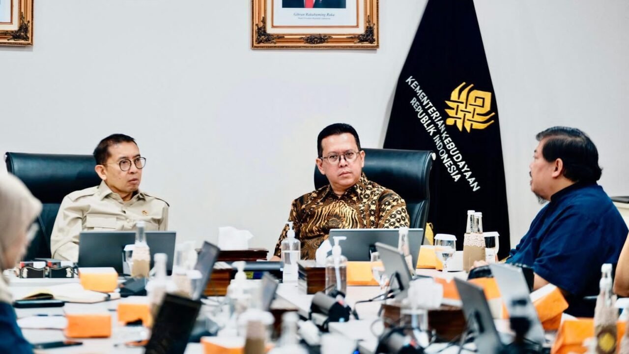 Menteri Kebudayaan Terima Audiensi Yayasan Lembaga Kajian Heritage Indonesia, Tekankan Film sebagai Medium Edukasi Sejarah - Budayantara TV