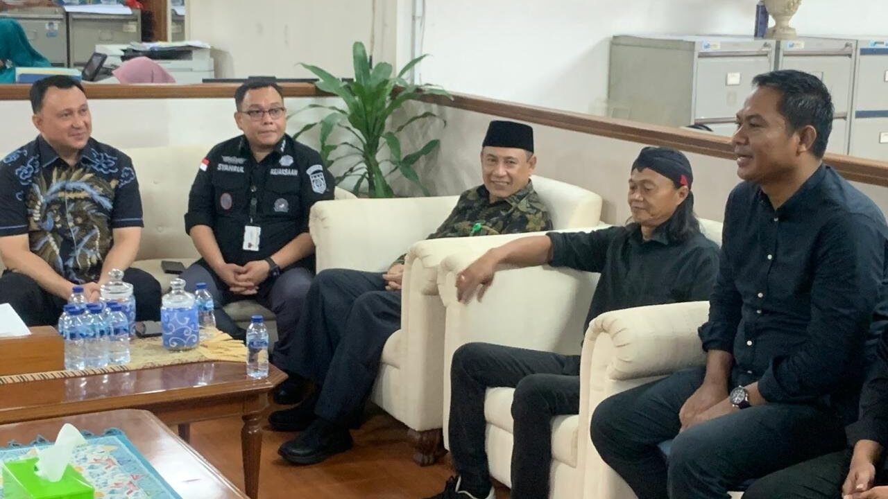 PWI-LS Jakarta Silaturahmi dengan Walikota Jakut, Suarakan Tuntutan Terkait Makam Mbah Priok - Budayantara TV