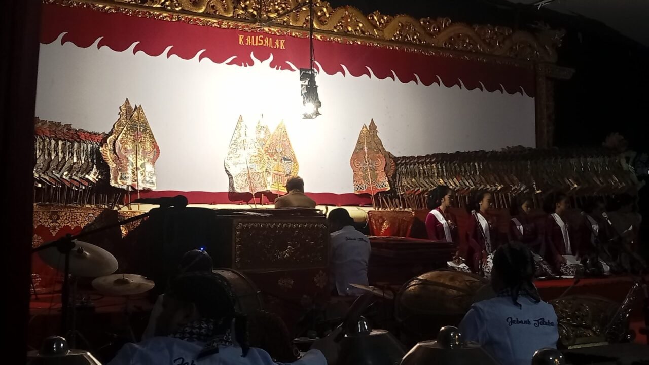 HUT Sanggar Seni Panginyongan Gegerkan Purwokerto dengan Pagelaran Wayang Kulit “Sang Antasena” - Budayantara TV