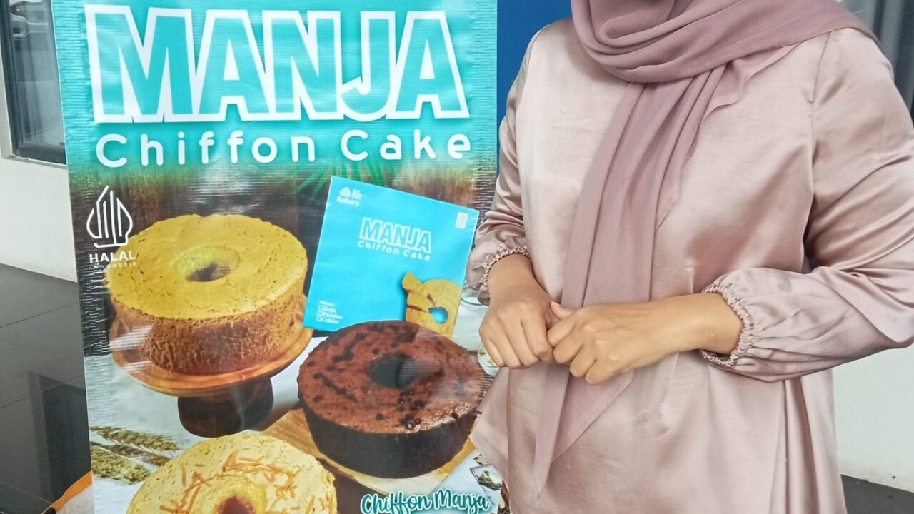 Bolu Chiffon Manja Curi Perhatian di Grand Final Kakang Mbekayu Banyumas 2025 - Budayantara TV