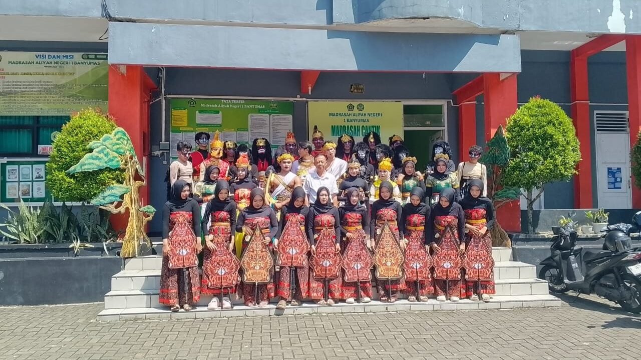 Sendratari “Api Dharma Sang Anoman” Hidupkan Semangat Pelestarian Budaya di MAN 1 Banyumas - Budayantara TV