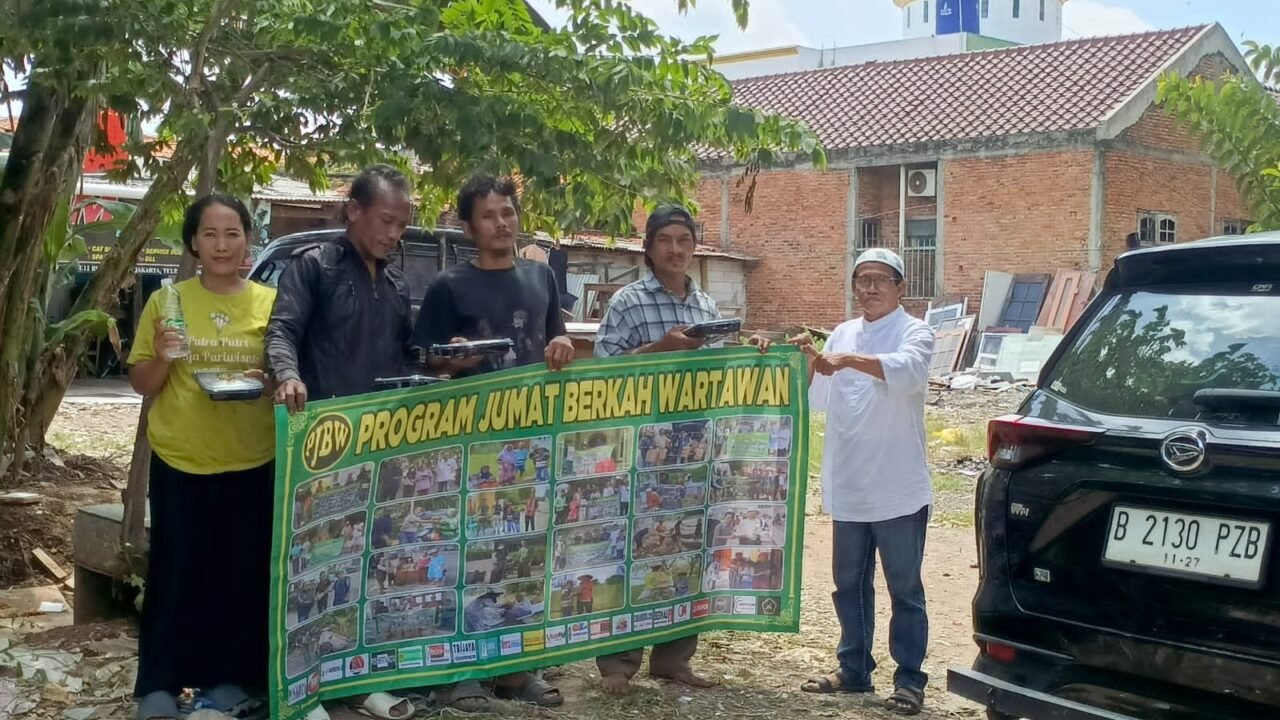 Program Jumat Berkah Wartawan Roadshow Berbagi dari Pinggiran Utara Bekasi Menuju ke Balaikota Pemprov DKI - Budayantara TV