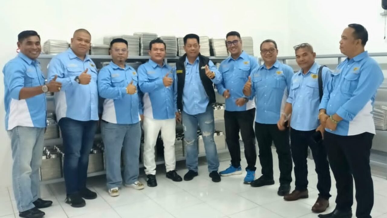 Yayasan Padepokan Pandan Ireng Bersama Badan Gizi Nasional Resmikan Dapur Makan Bergizi Gratis Mampang III Pancoran Mas Kota Depok - Budayantara TV