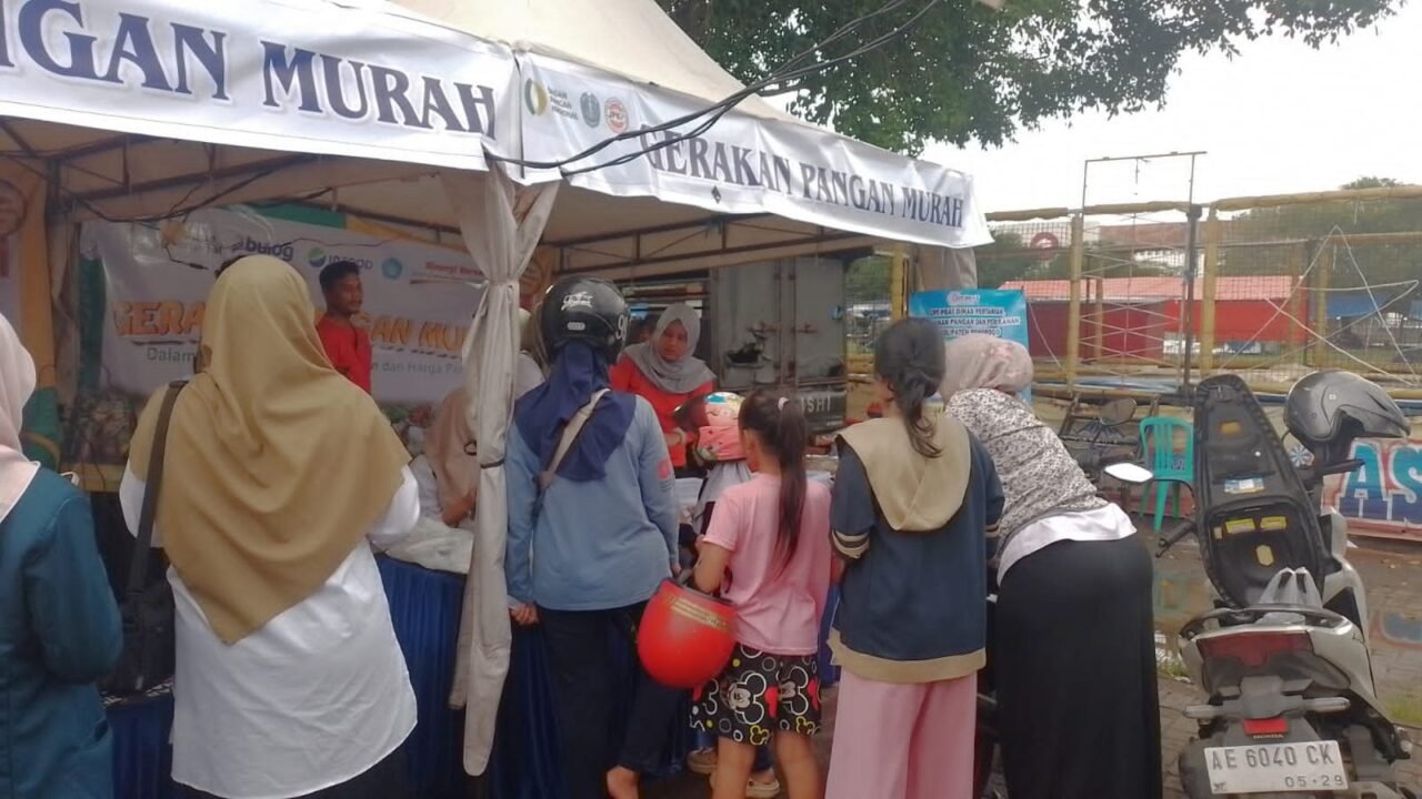 Gerakan Pangan Murah Bapanas-JPKP di “Megengan Fest” Diserbu Emak-emak, Baru Dibuka Lele Ludes - Budayantara TV