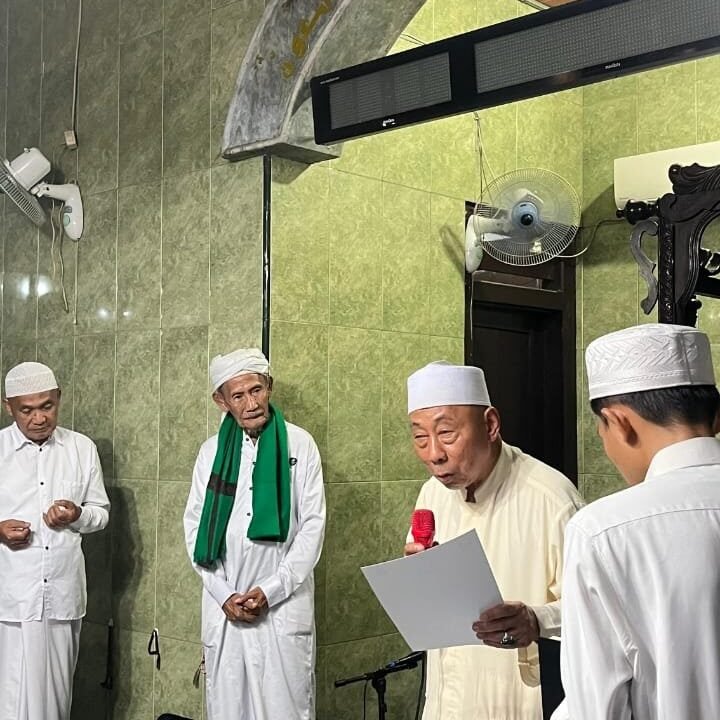 Dua Ulama Sepuh Bersanad ‘Ali Bertemu di Mojokerto, Gelar Ijazah Kitab Hadits - Budayantara TV