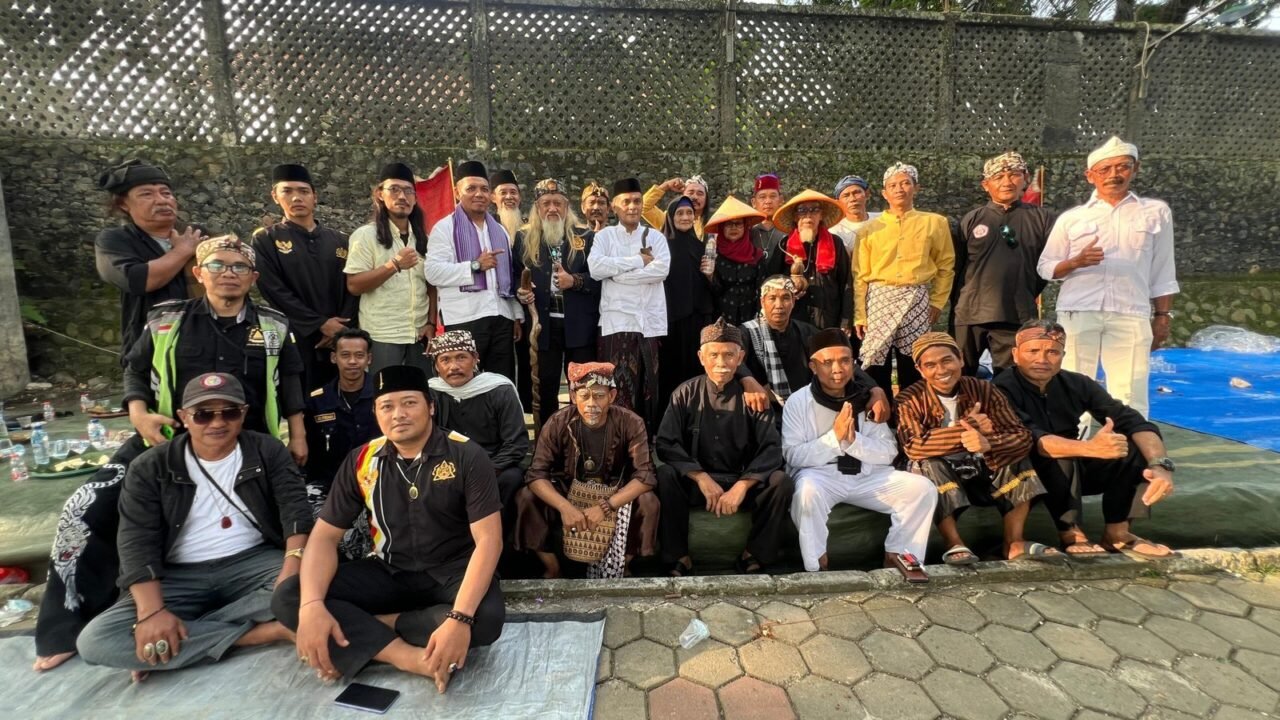 Semarak Tahun Baru Islam 1448 H, Warga Pondok Udik Gelar Sedekah Bumi dan Karnaval Budaya - Budayantara TV