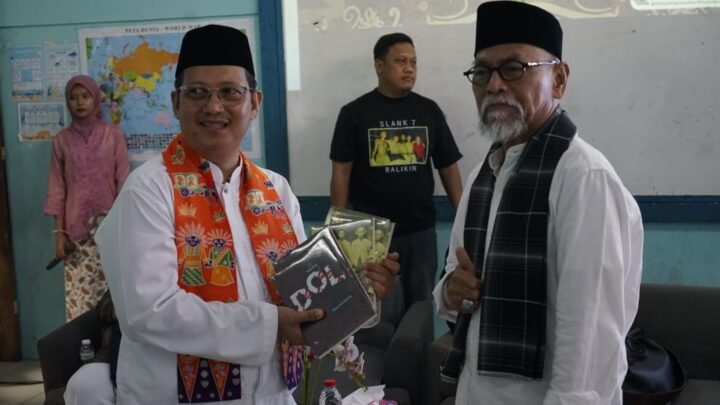 Kampung Silat Petukangan Kenalkan Sastra Betawi kepada Gen-Z Lewat FPK 2026 - Budayantara TV